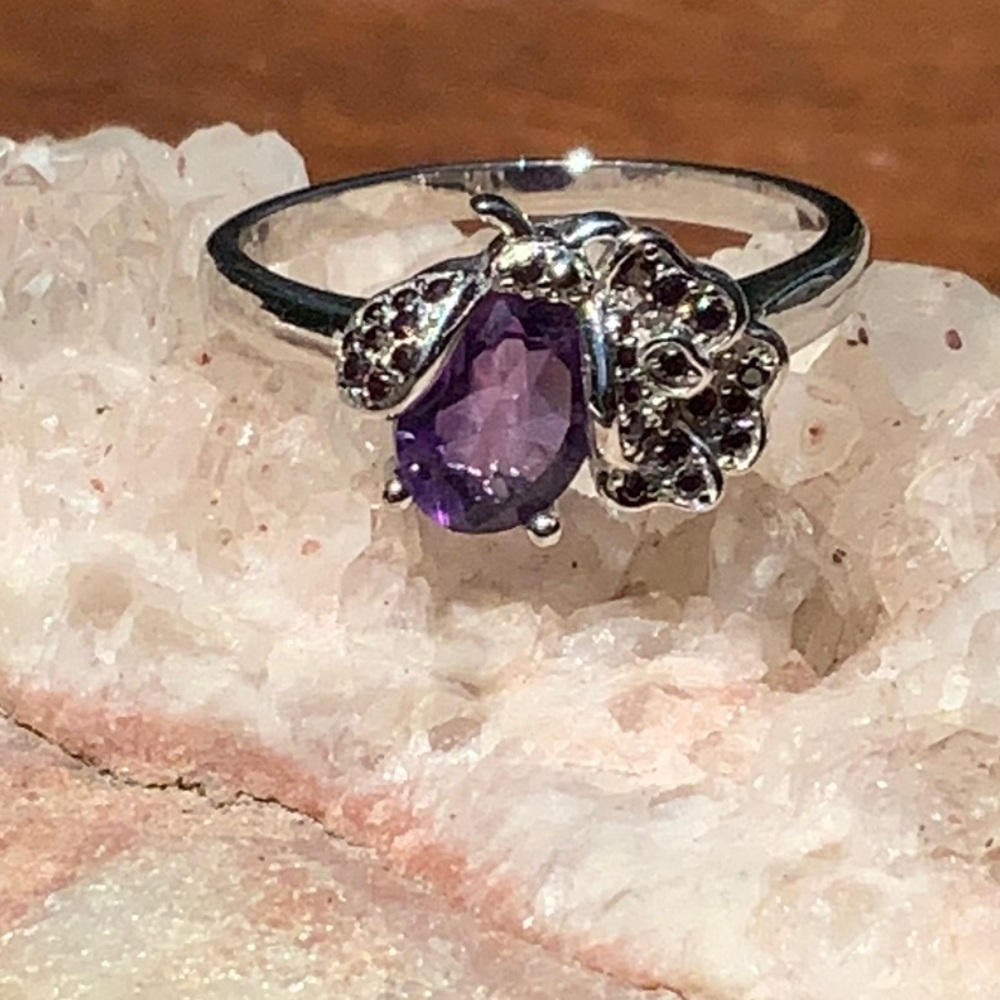 NATURAL AMETHYST LADYBUG 14K WHITE GOLD OVER 925 STERLING SILVER RING, SIZE 8.5